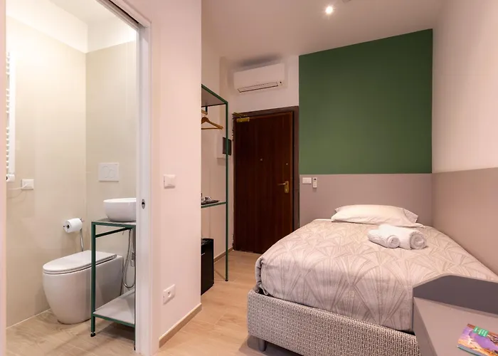 Bed and Breakfast My 4*